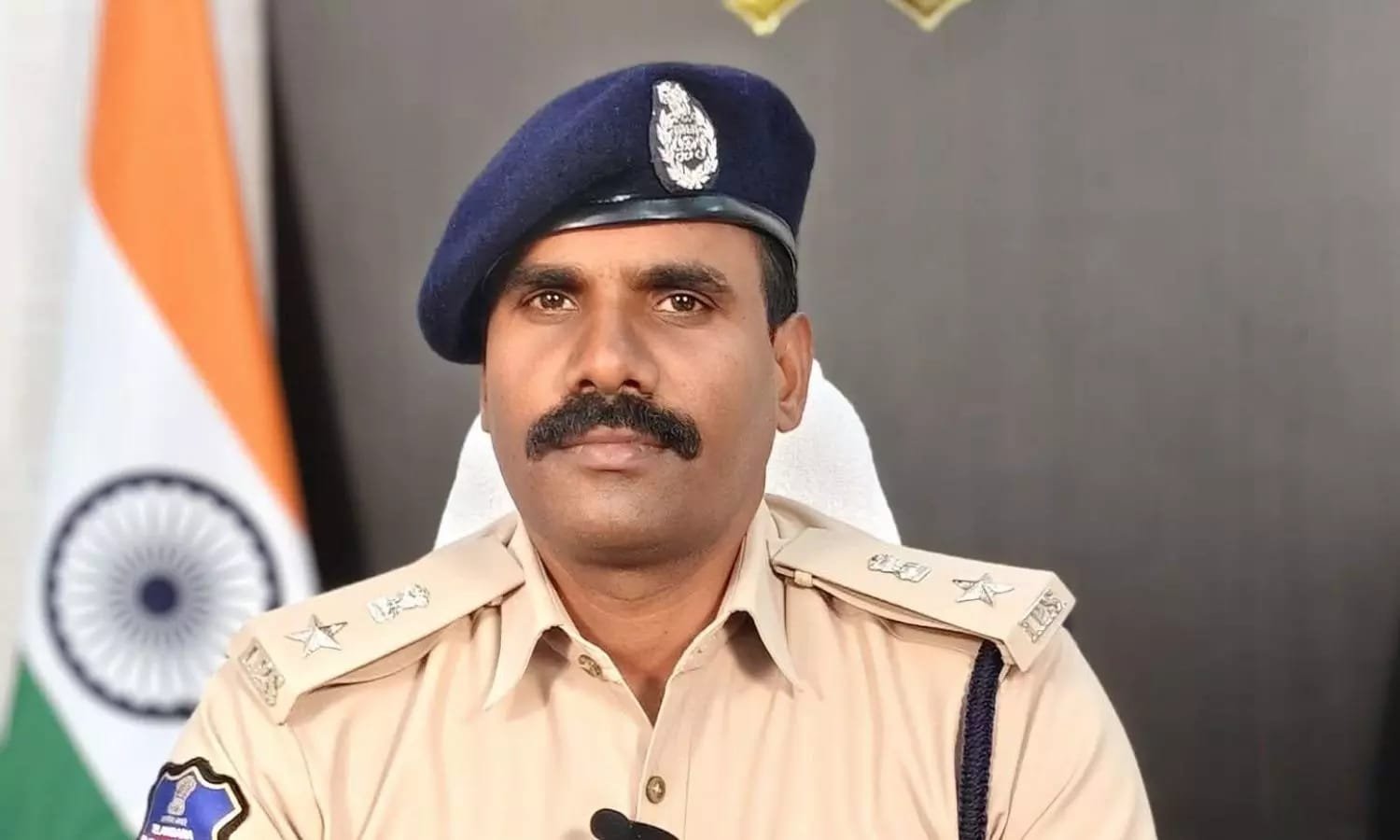 ప్రజలు, ఉత్సవ కమిటీలు పోలీసుల సూచనలు తప్పక పాటించాలి: ఎస్పీ నరసింహ