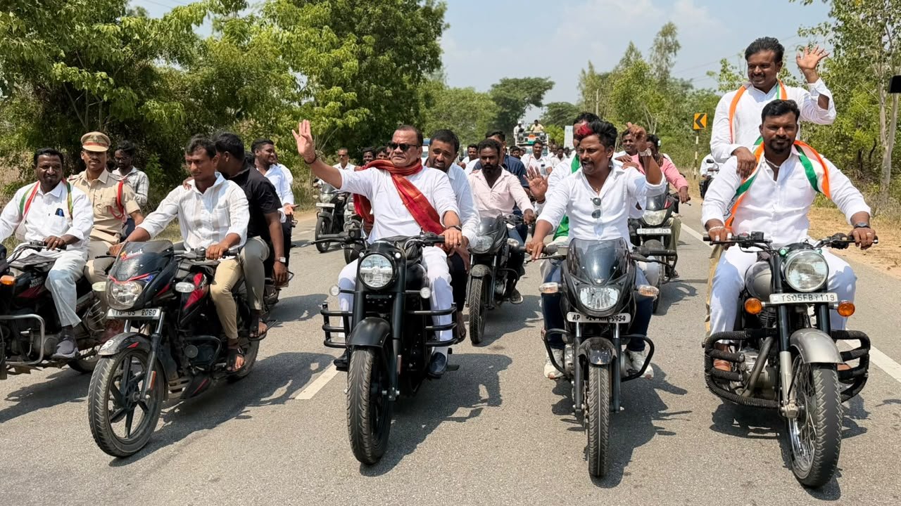 నల్లగొండలో రూ.75 కోట్లతో రహదారుల అభివృద్ధి పనులు రెండు ప్రధాన రహదారుల విస్తరణ, బలోపేతానికి శంకుస్థాపన చేసిన మంత్రి కోమటిరెడ్డి వెంకట్ రెడ్డి - Additional Image