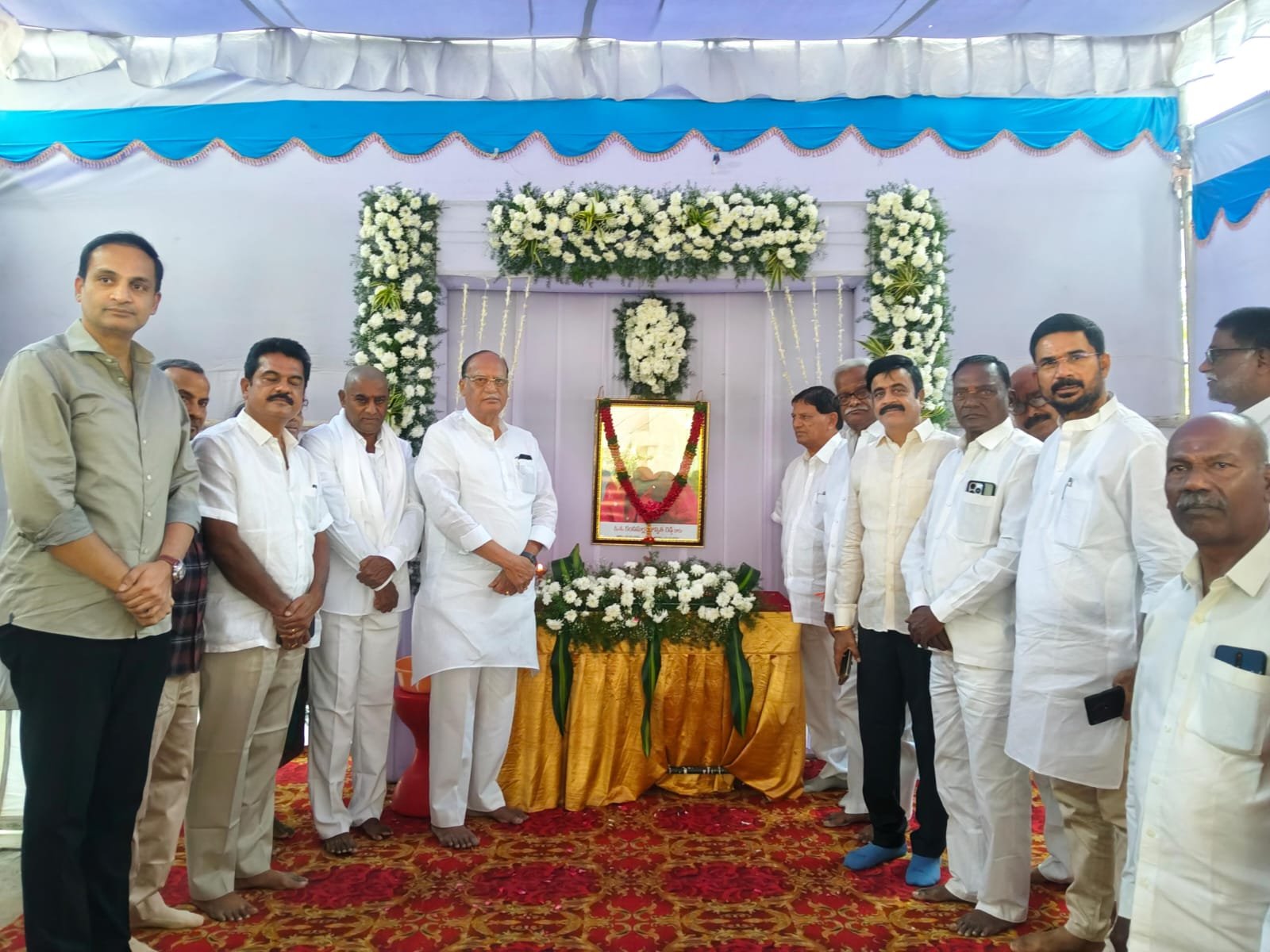 మాన్విత రెడ్డికి ఘన నివాళులు అర్పించిన :తెలంగాణ శాసన మండలి చైర్మన్ గుత్తా సుఖేందర్ రెడ్డి
