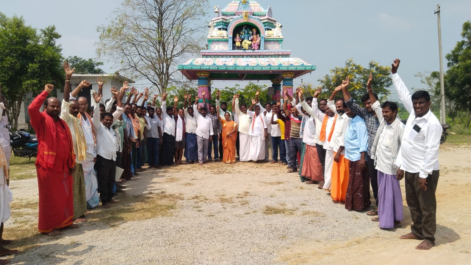 బూరుగడ్డ పీఏసీఎస్‌ చైర్మన్‌ పదవి బూరుగడ్డకే ఇవ్వాలి!  20 ఏళ్లుగా పార్టీకి సేవ చేస్తున్నా గుర్తింపు లేదా?