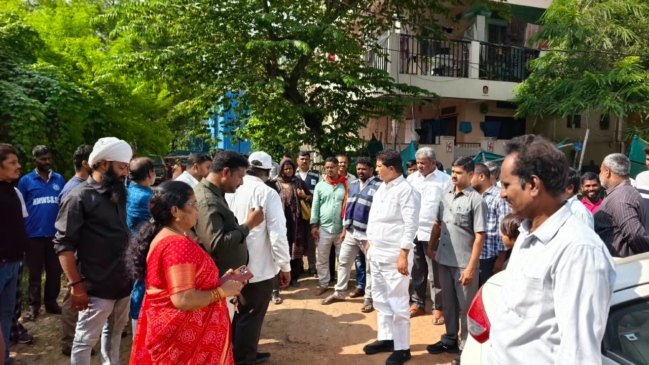 కెపిహెచ్‌బీలో డ్రైనేజీ సమస్యల పరిష్కారానికి చర్యలు - Additional Image